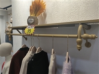 童装店货架、沙发、鞋架、衣架、模特便宜转让！